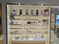 -视野联行眼镜·蔡司·尼康·豪雅·依视路(青浦宝龙店)