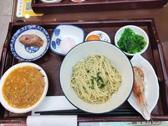 -百年老字号·观振兴蟹黄面·三虾面·苏式面(观前街富仁坊巷店)