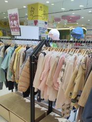 -孩子王(綦江万达店)
