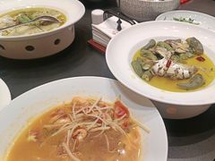 -新天明砂锅鱼头煲