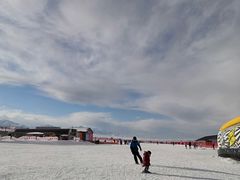 -丝绸之路山地度假区滑雪场