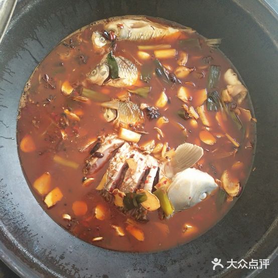 聚鑫源饭店(中共怀来县桑园镇委员会东南)