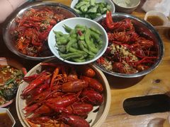 -琥珀老六龙虾(四里河店)