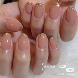 -悦指间美甲美睫