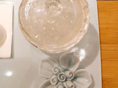 -燕庭·纯燕窝·甜品下午茶(南京西路店)