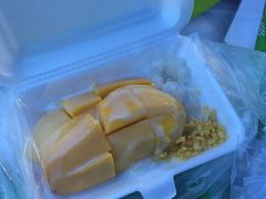 -芒果糯米饭摊子