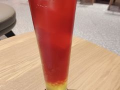 -星巴克臻选(上海合生汇1F店)