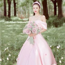-麦田·婚纱摄影(天河新天地店)