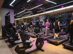 -威克健身游泳(万菱汇店)