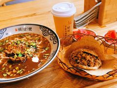 -头壹号  羊汤·饸饹面·大油条(嘉华店)