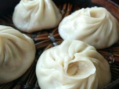 虾肉小笼-老西白点心店