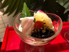 -亮马河饭店翠雅咖啡厅