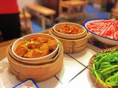 -喜悦小串丹东小黄牛海鲜烧烤大排档(民主广场店)
