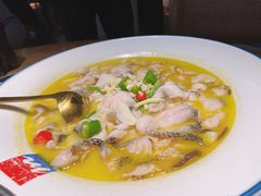 -蜜桃餐厅·伴山(湖滨商业街店)