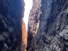 -天山神秘大峡谷