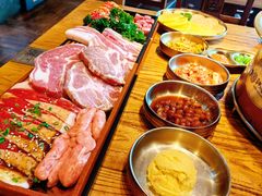 -韩景台烤肉(八大处店)