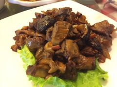 红烧小肉-燕青小馆(东园大厦店)
