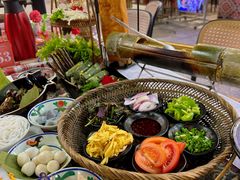 -刘姐啤酒鱼民族演艺餐厅(西街总店)