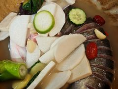 -云中鱼蒸汽石锅鱼(川沙百联店)