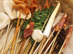 -马路边边串串香形象店(磐石路店)