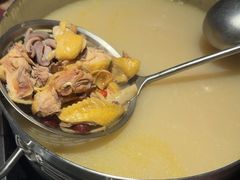 -尚尚仙·酸汤猪手·猪肚鸡火锅(华联万柳购物中心店)