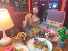 -Famous肥猫墨西哥音乐餐吧(五棵松华熙LIVE店)