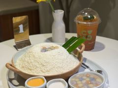 -Cheevit Cheeva(Sirimangkalajarn)