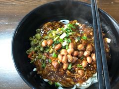 特色炸酱面-家烧面馆【南山路知名经典面食】