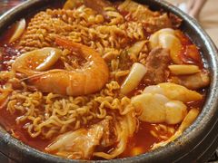 -贵宾庄炸酱面·韩式料理(高区店)