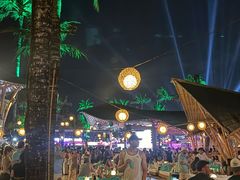 -FINNS Beach Club