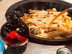 -屯老二农家铁锅炖(奥运村店)