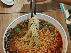 -西部马华清真兰州牛肉面·烧烤夜市(三里河店)