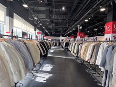 -燕莎奥特莱斯购物中心