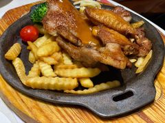 -香港新发烧腊茶餐厅(水围店)