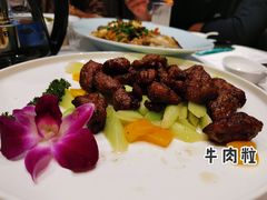 -海鸿荟·沿江菜(中山北路店)