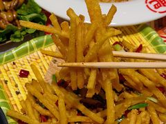 -肥肥虾庄·金牌油焖大虾(汉口城市广场店)