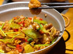嫩仔姜炒牛蛙-吃饭皇帝大土家民族菜(正大广场店)
