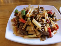 -小厨子私房菜·云南美食店