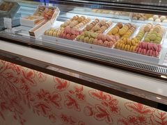 面包甜点陈列柜-Pierre Marcolini(德基广场店)