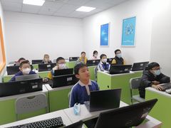 -童程童美·信息学竞赛·乐高机器人编程(龙华校区)
