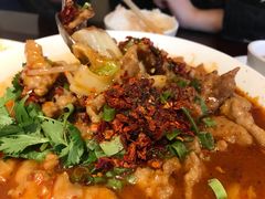 水煮牛肉-红馆