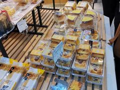 -向阳松鼠(三门井店)