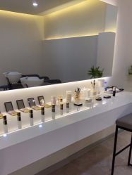 -VE专注问题肌·赛诺龙&科学美肤中心