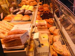 -巴黎贝甜(泗泾店)