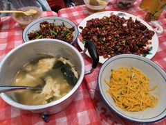 -荆九爷爆炒桥头三嫩(夫子庙店)