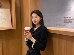 -星巴克臻选(济南恒隆店)