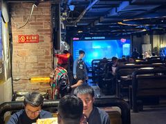 -麦凯伦烧烤·精酿超级工厂店(金桥总店)