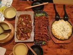 -小木屋米酒店总店