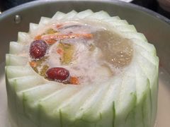 -得意咚瓜·顺德鱼生·冬瓜火锅(深圳首店)