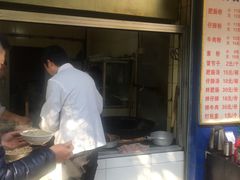 -甘记肥肠粉(马鞍北路店)